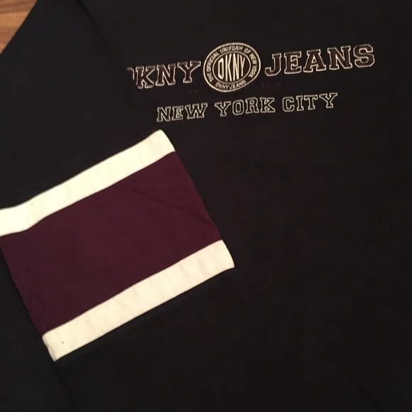 DKNY New York City Men's Sweatshirt - Large - Picture 3 of 4